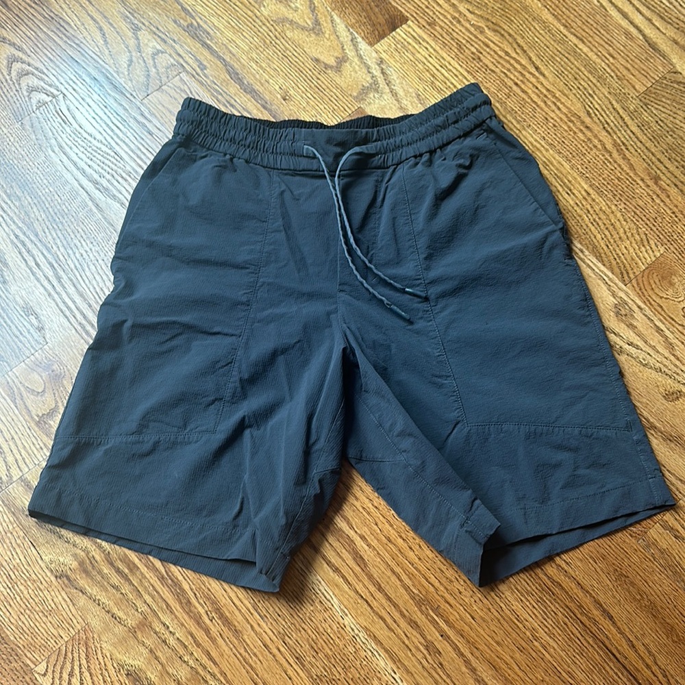 Lululemon Men Shorts